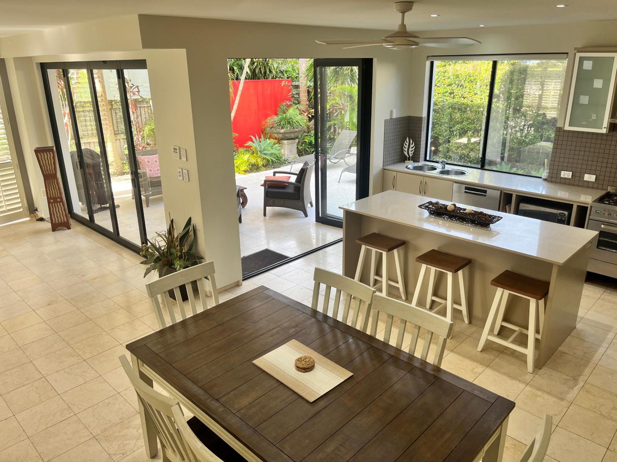 Noosa Village River Resort Нусавиль Экстерьер фото