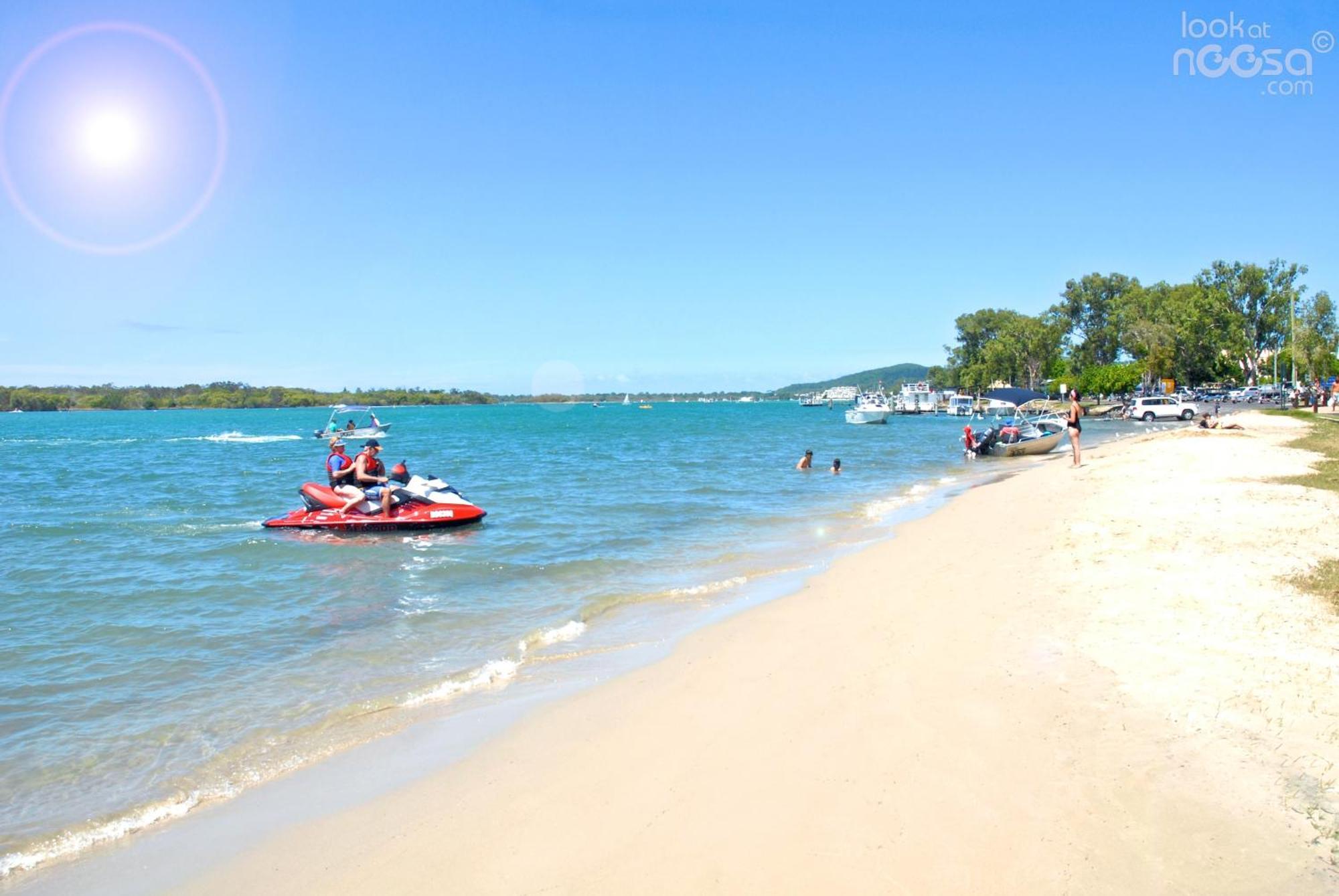 Noosa Village River Resort Нусавиль Экстерьер фото