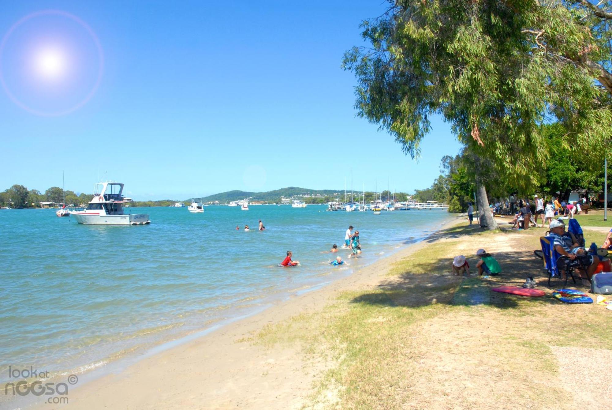 Noosa Village River Resort Нусавиль Экстерьер фото